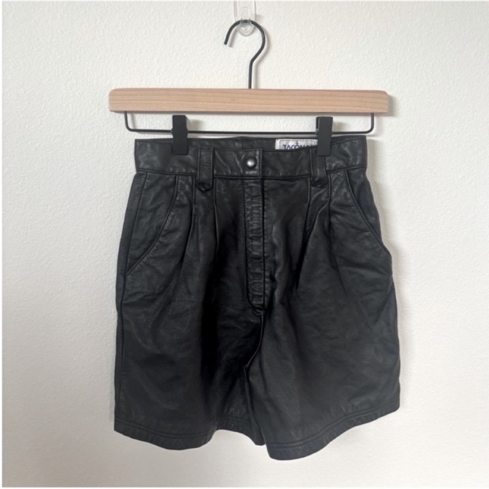 Vintage High Waist Shorts Iacoma Pleated Biker Cowhide Leather Black Size 25